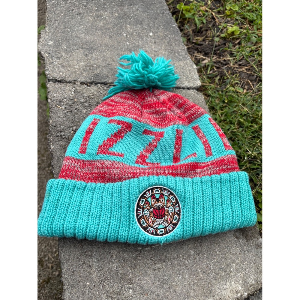Mitchell & Ness Vancouver Grizzlies Beanie Teal Red Knit Pom Hat NBA Basketball